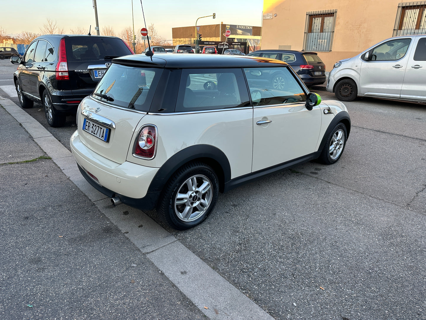 🚗 MINI One 1.6 16V – 2013 🚗