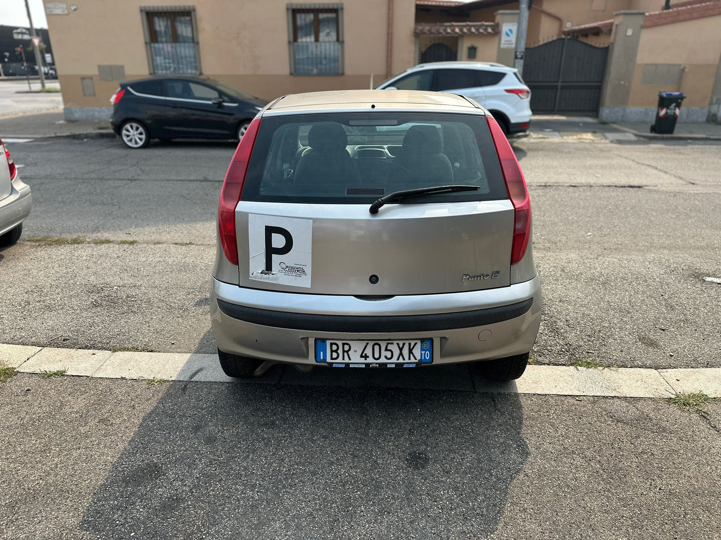 🚗 Fiat Punto 1.2 16V HLX 5 Porte – Gennaio 2001 – €1.990