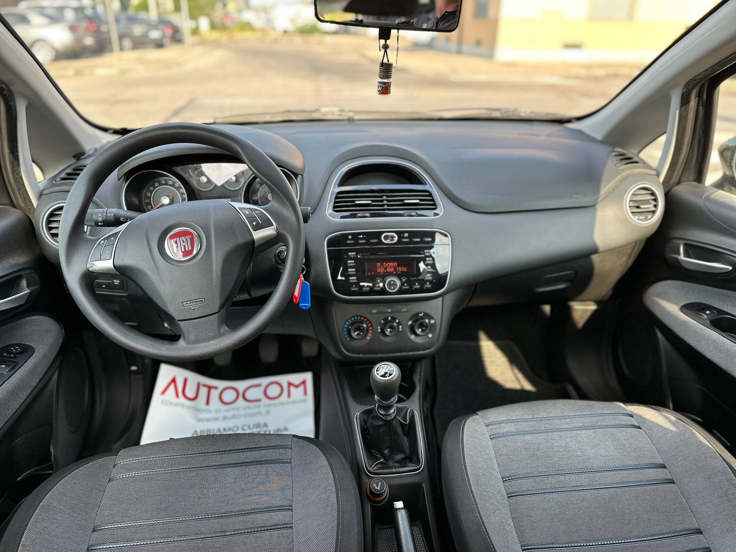 FIAT PUNTO EVO 1.2 5 PORTE DYNAMIC – PRATICA, ECONOMICA E AFFIDABILE