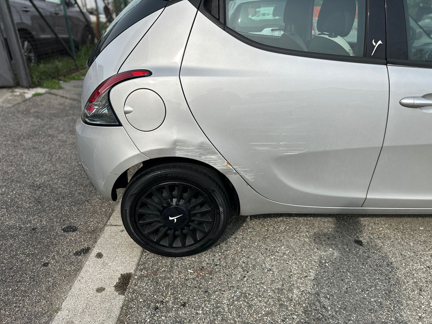 π LANCIA Ypsilon 1.2 69CV 5P Solo 54.592 km β Torino
