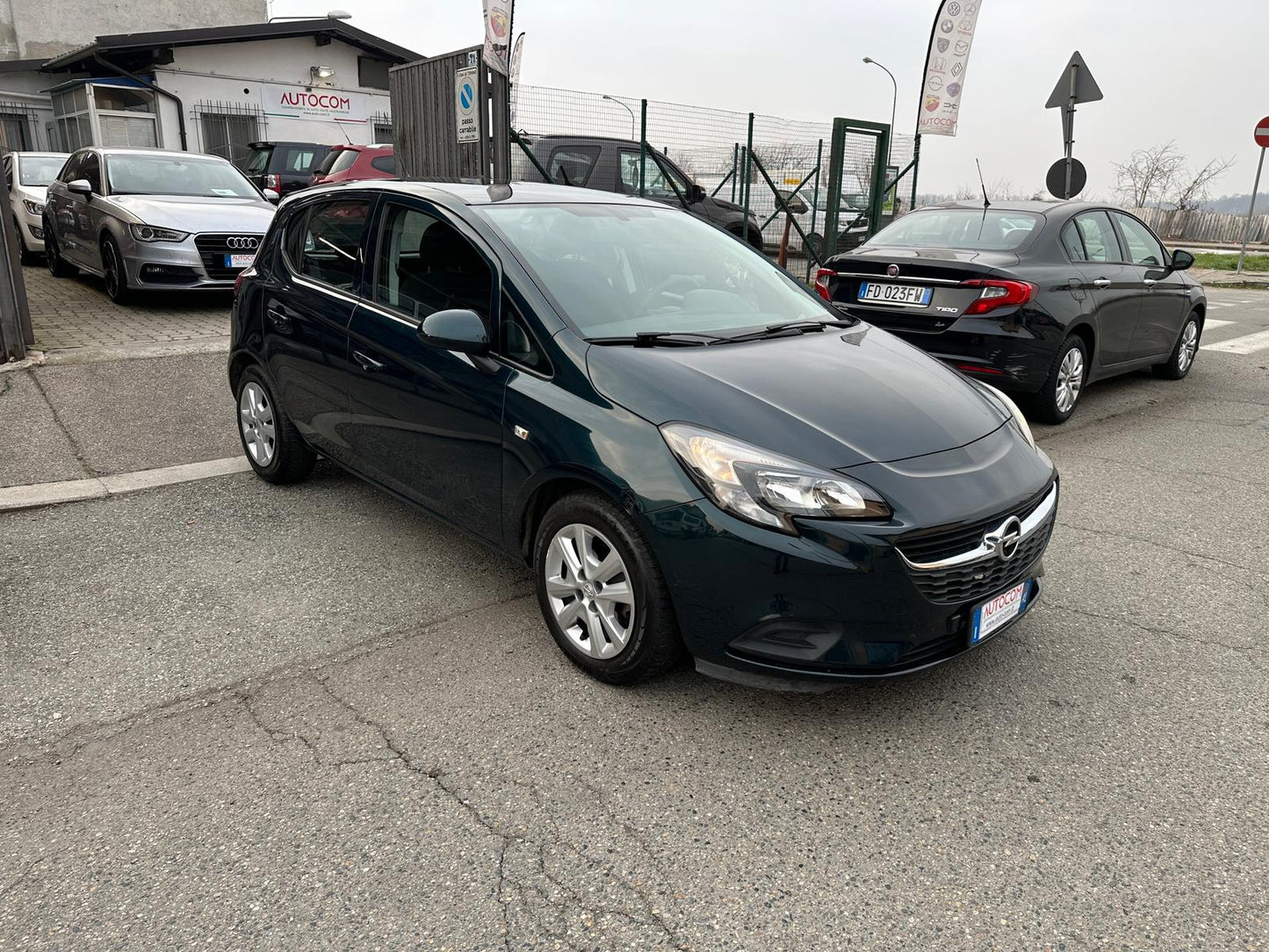 OPEL CORSA 1.4 90CV GPL Tech 5P b-Color – 2015 🚗
