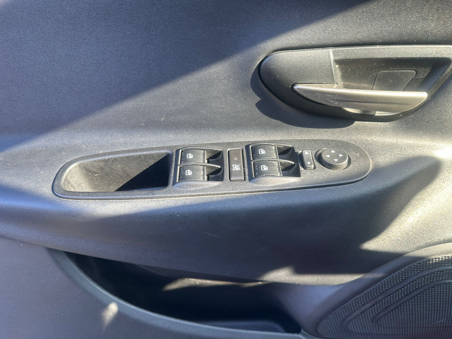 LANCIA YPSILON 1.2 69 CV 5P PLATINUM β CITY CAR ELEGANTE E BEN ACCESSORIATA! π