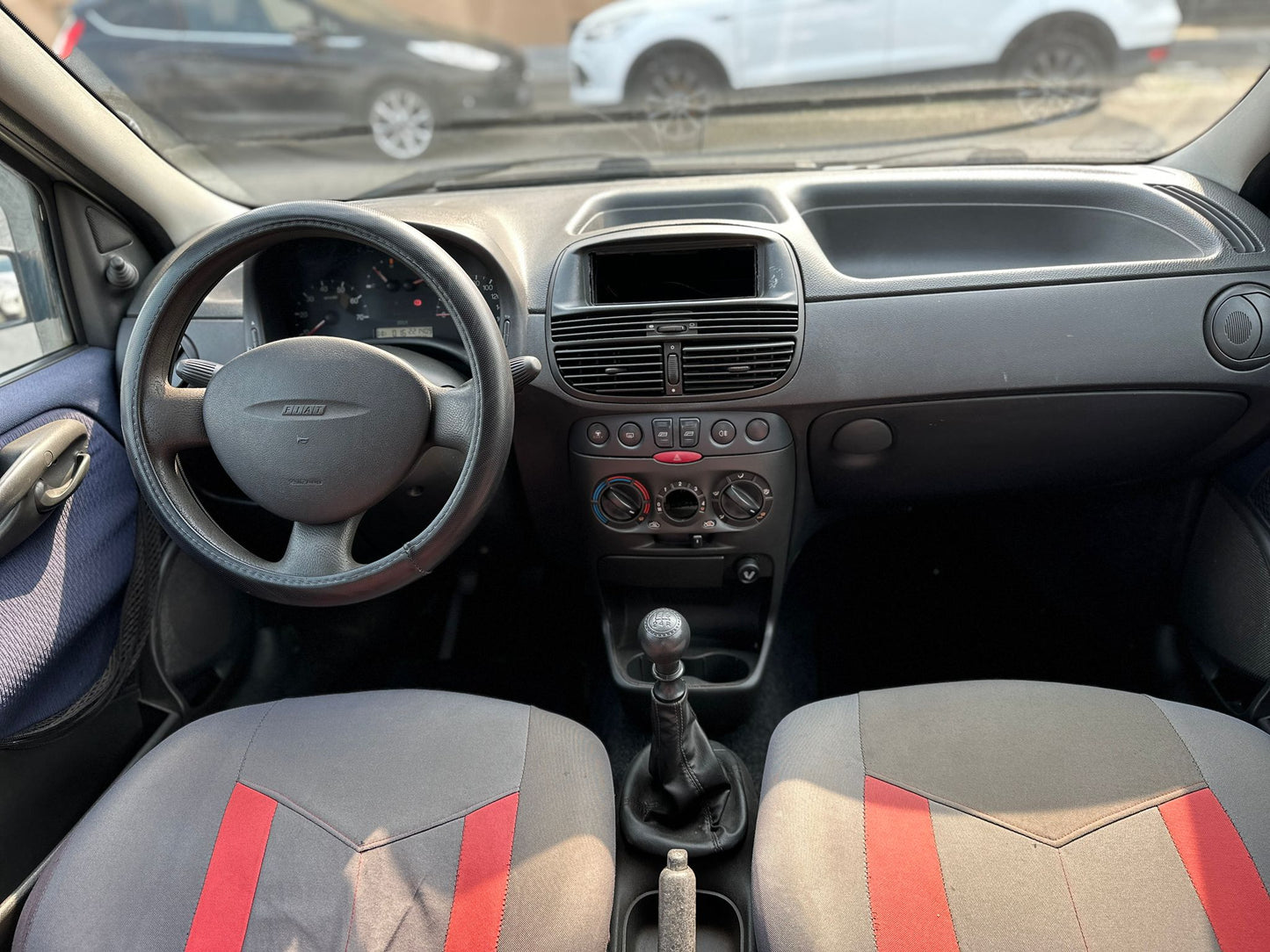 🚗 Fiat Punto 1.2 16V HLX 5 Porte – Gennaio 2001 – €1.990