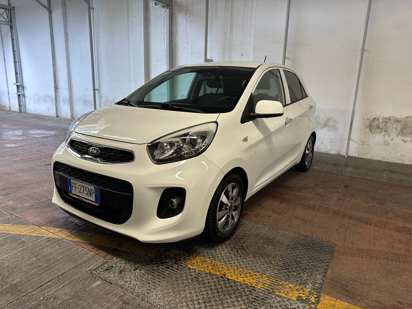 KIA PICANTO 1.0 ECOGPL GLAM – COMPATTA, ECONOMICA E SUPER ACCESSORIATA!