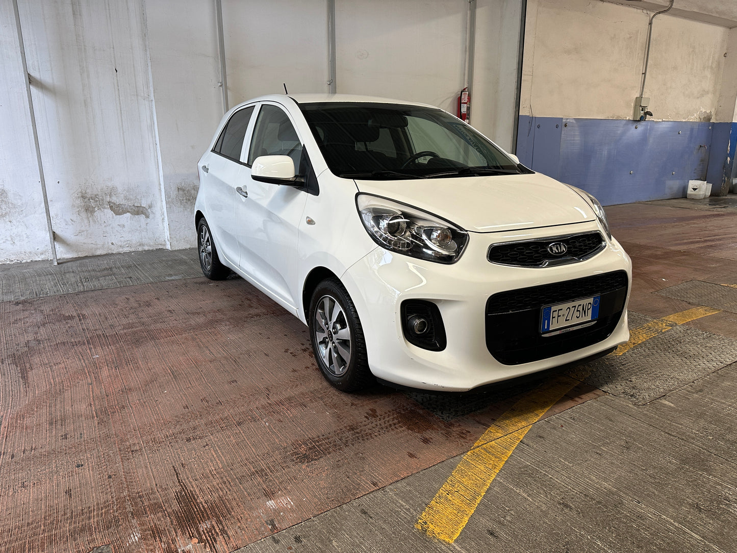 KIA PICANTO 1.0 ECOGPL GLAM – COMPATTA, ECONOMICA E SUPER ACCESSORIATA!