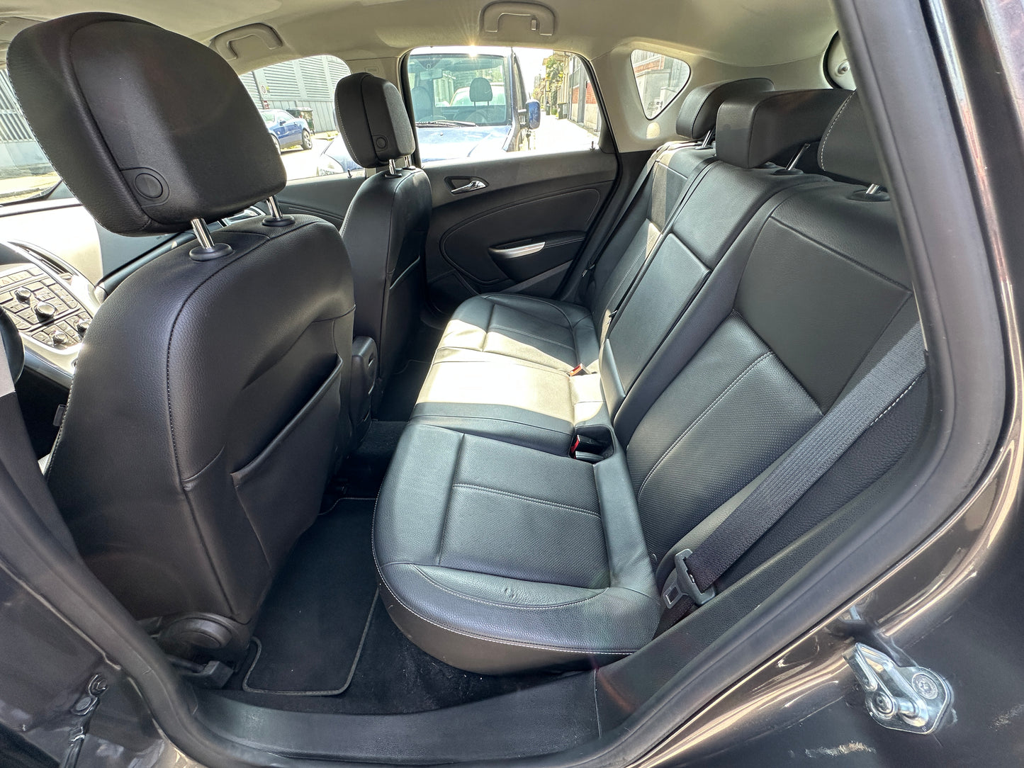 OPEL Astra 1.6 Turbo 180CV Cosmo S – 2010 –