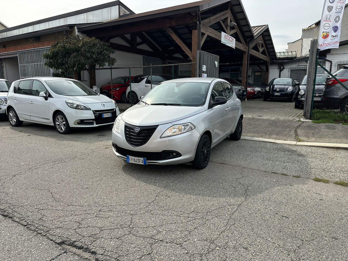 π LANCIA Ypsilon 1.2 69CV 5P Solo 54.592 km β Torino