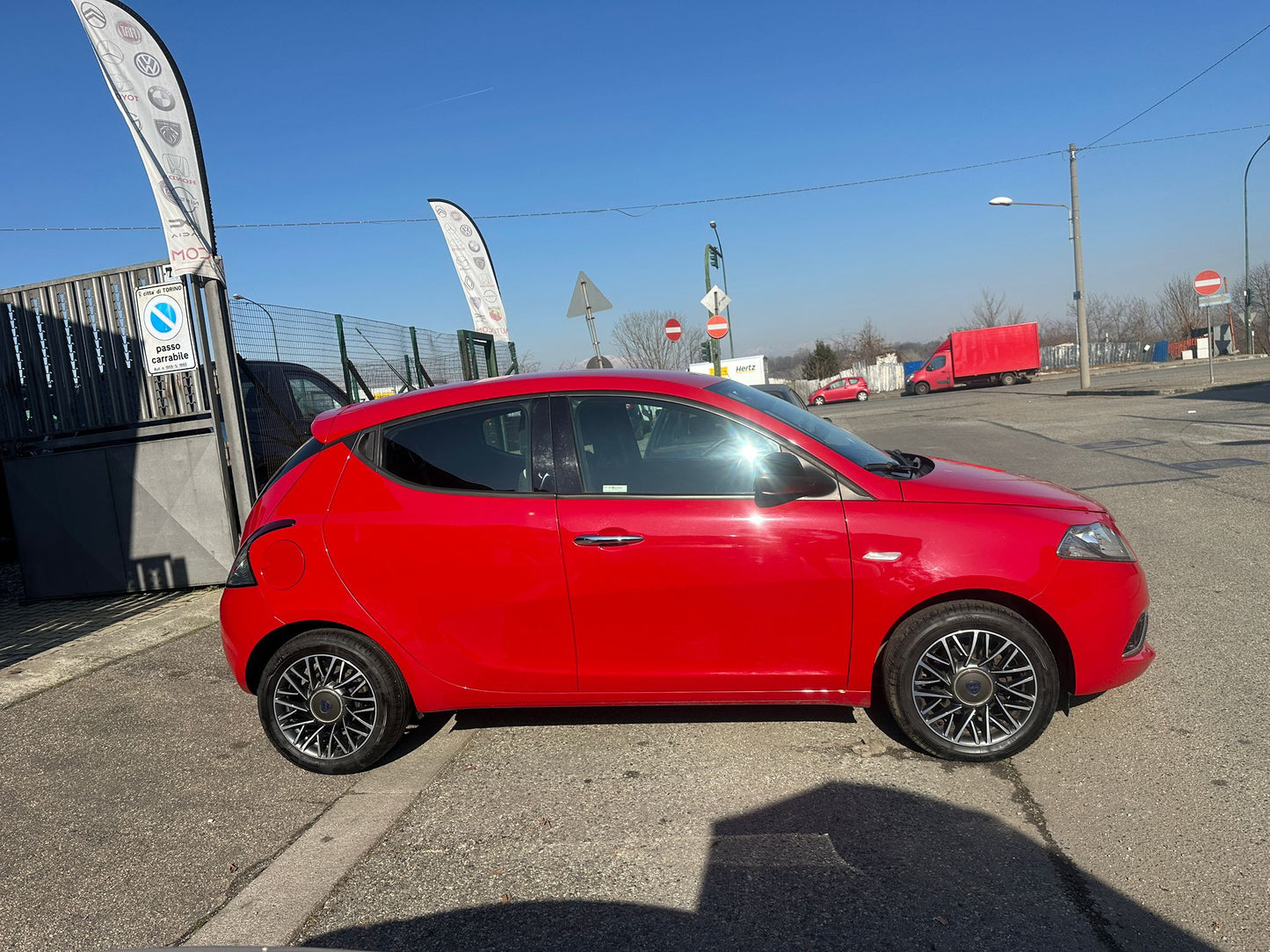 LANCIA YPSILON 1.2 69 CV 5P PLATINUM β CITY CAR ELEGANTE E BEN ACCESSORIATA! π