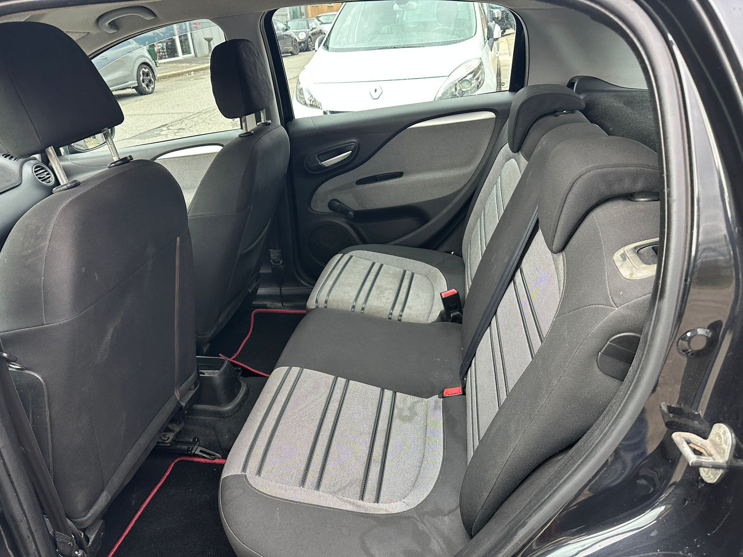 Fiat Punto Evo 1.3 MJT 75CV Dynamic – Agosto 2011 – €2.790