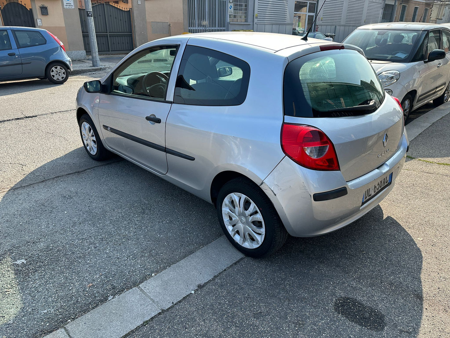 RENAULT CLIO 1.2 16V 3P Le Iene – 2007 🚗
