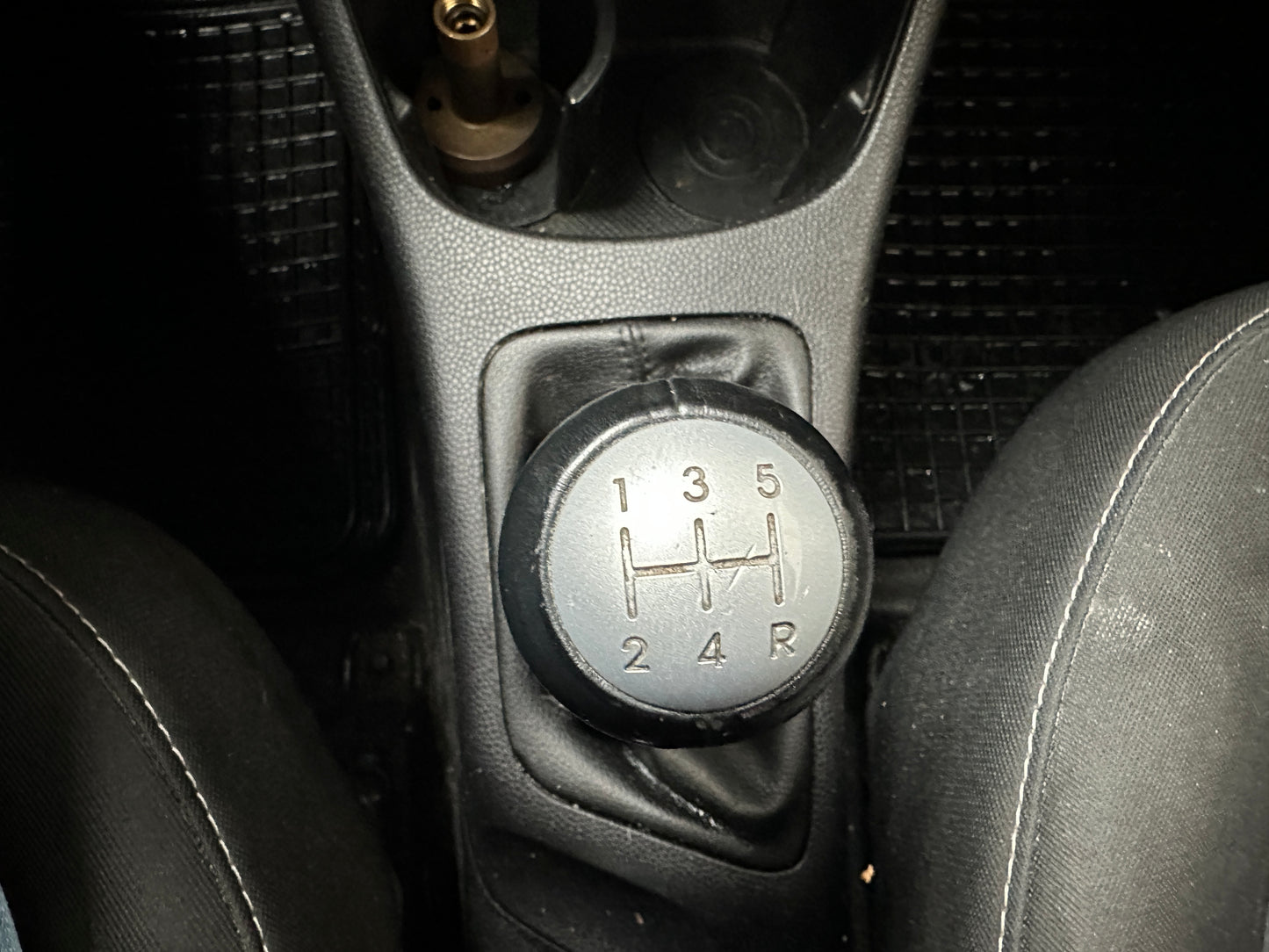 KIA PICANTO 1.0 ECOGPL GLAM – COMPATTA, ECONOMICA E SUPER ACCESSORIATA!