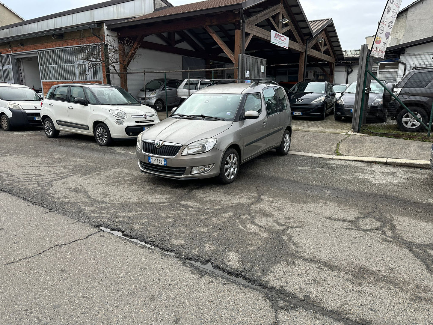 ŠKODA ROOMSTER 1.2 12V 70CV STYLE – SPAZIOSA ED ECONOMICA!