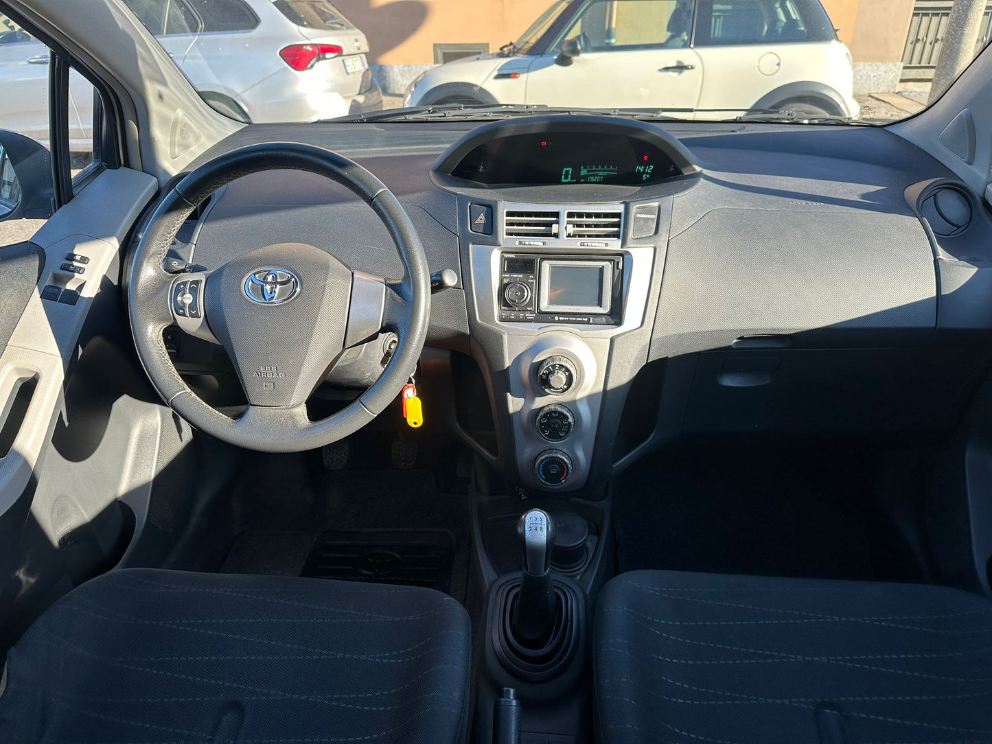 TOYOTA Yaris 1.0 5P Sol β Anno 2008