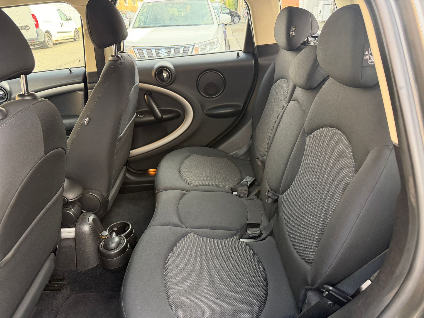 MINI COUNTRYMAN 1.6 COOPER D BUSINESS ALL4