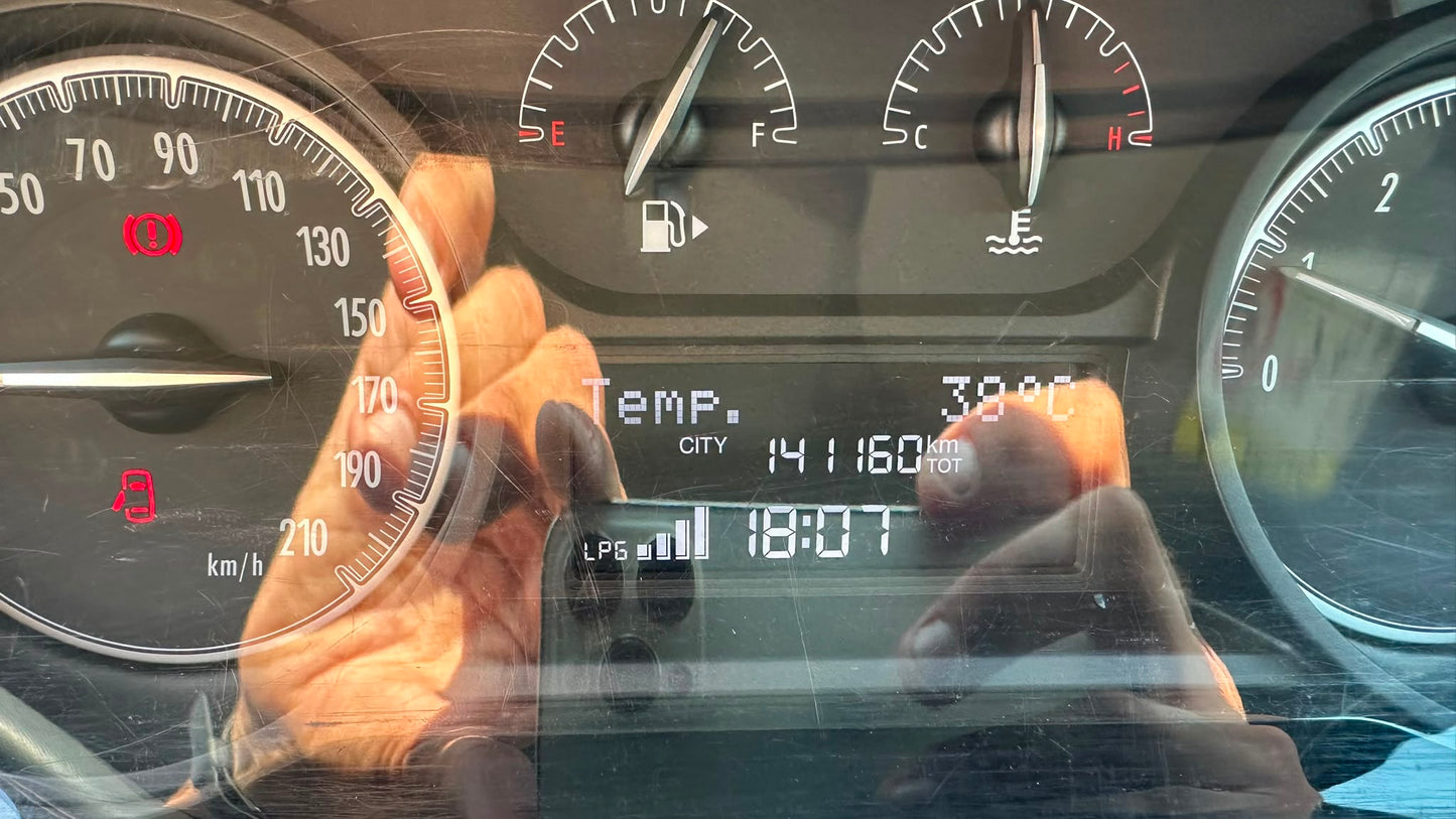 LANCIA YPSILON 1.2 69 CV GPL ECOCHIC GOLD β EURO 6