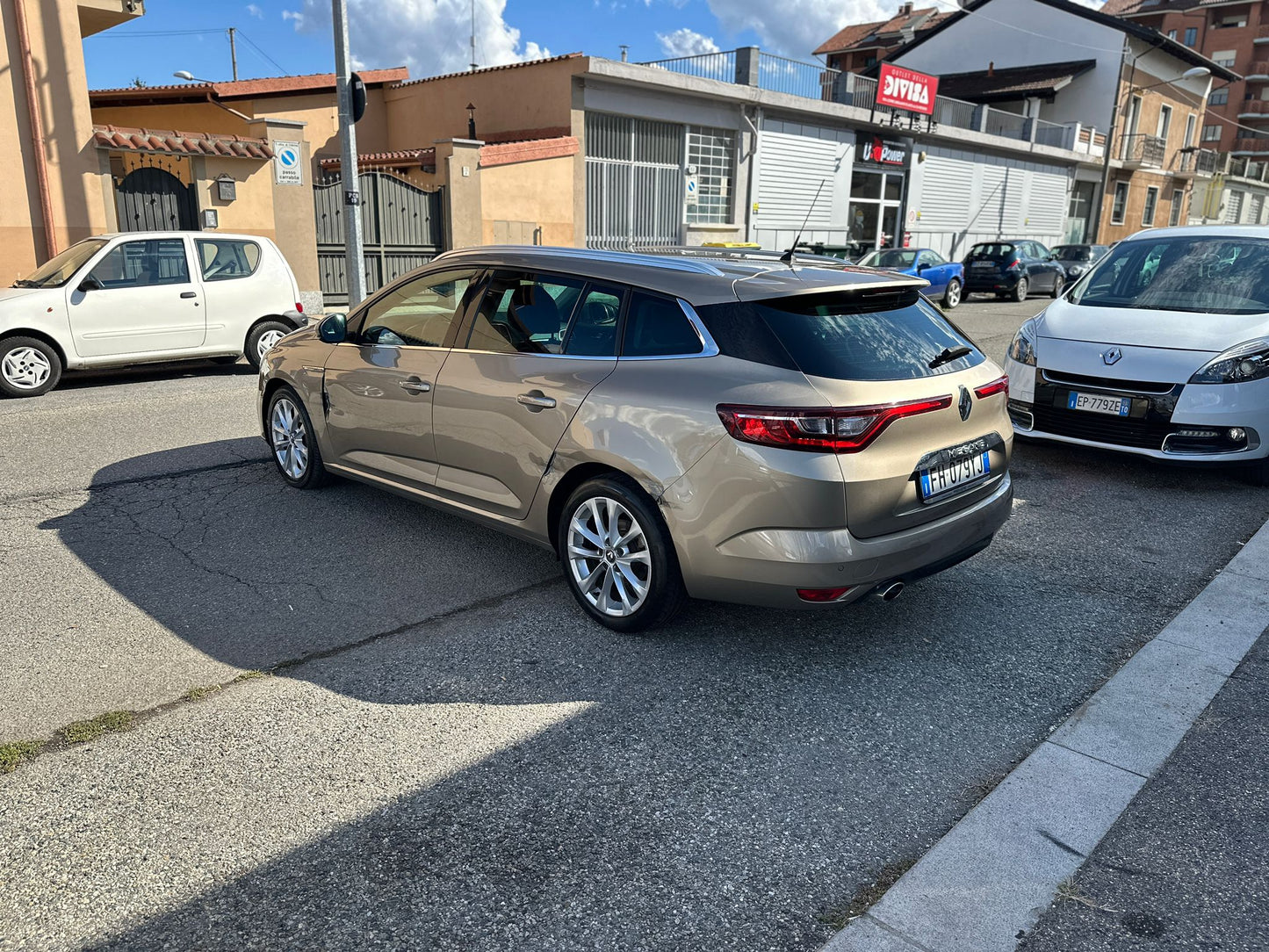 Renault Megane Sporter dCi 110CV Energy Bose β Marzo 2017 β β¬8.700