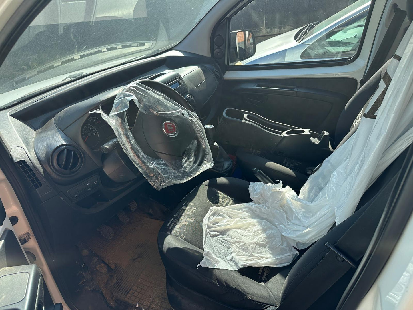 Fiat Fiorino 1.3 MJT 75CV – Maggio 2014 – €2.600