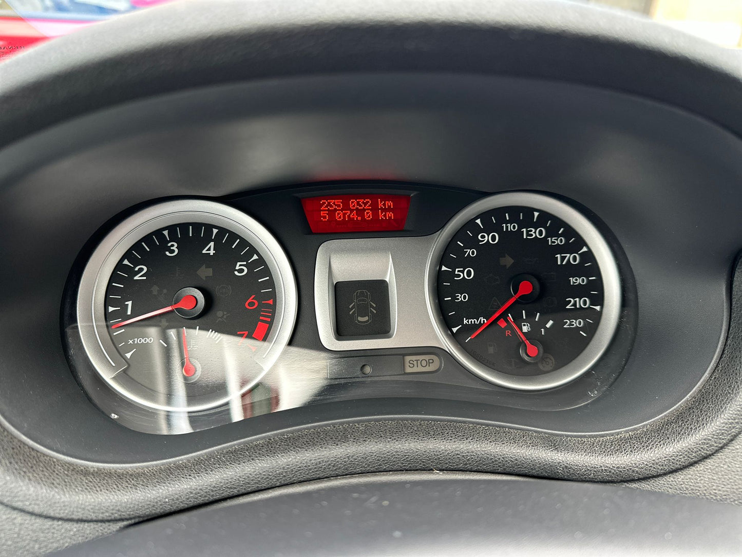 Renault Clio 1.2 16V SporTour Live! – Luglio 2011 – €2.990