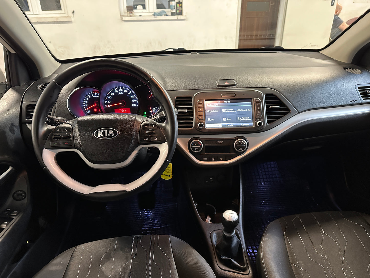 KIA PICANTO 1.0 ECOGPL GLAM – COMPATTA, ECONOMICA E SUPER ACCESSORIATA!
