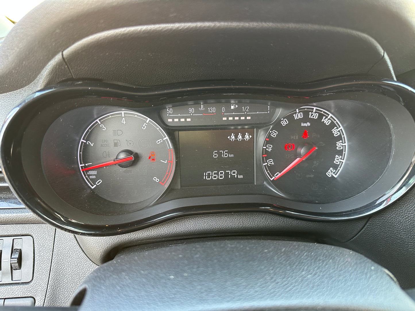 OPEL Karl Rocks 1.0 GPL 73CV – 2018