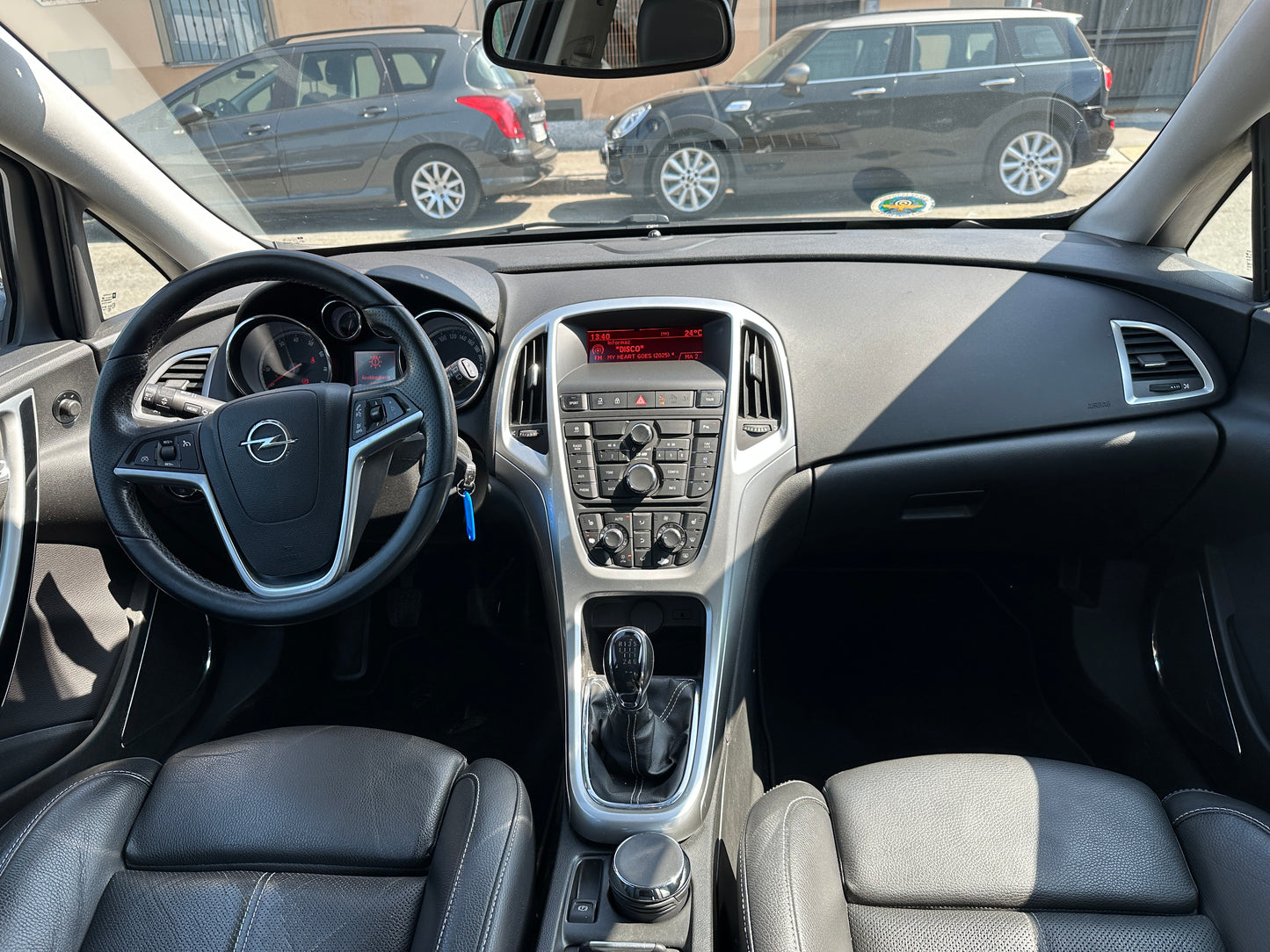 OPEL Astra 1.6 Turbo 180CV Cosmo S – 2010 –