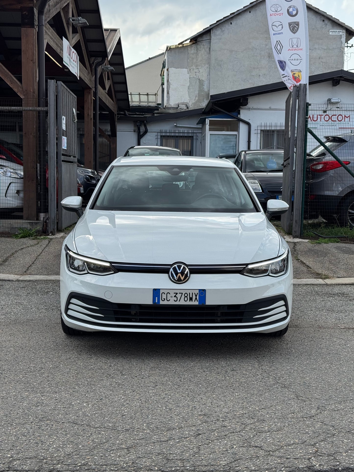 VOLKSWAGEN GOLF 1.5 TSI EVO ACT STYLE – LA COMPATTA PREMIUM, ELEGANTE E TECNOLOGICA!