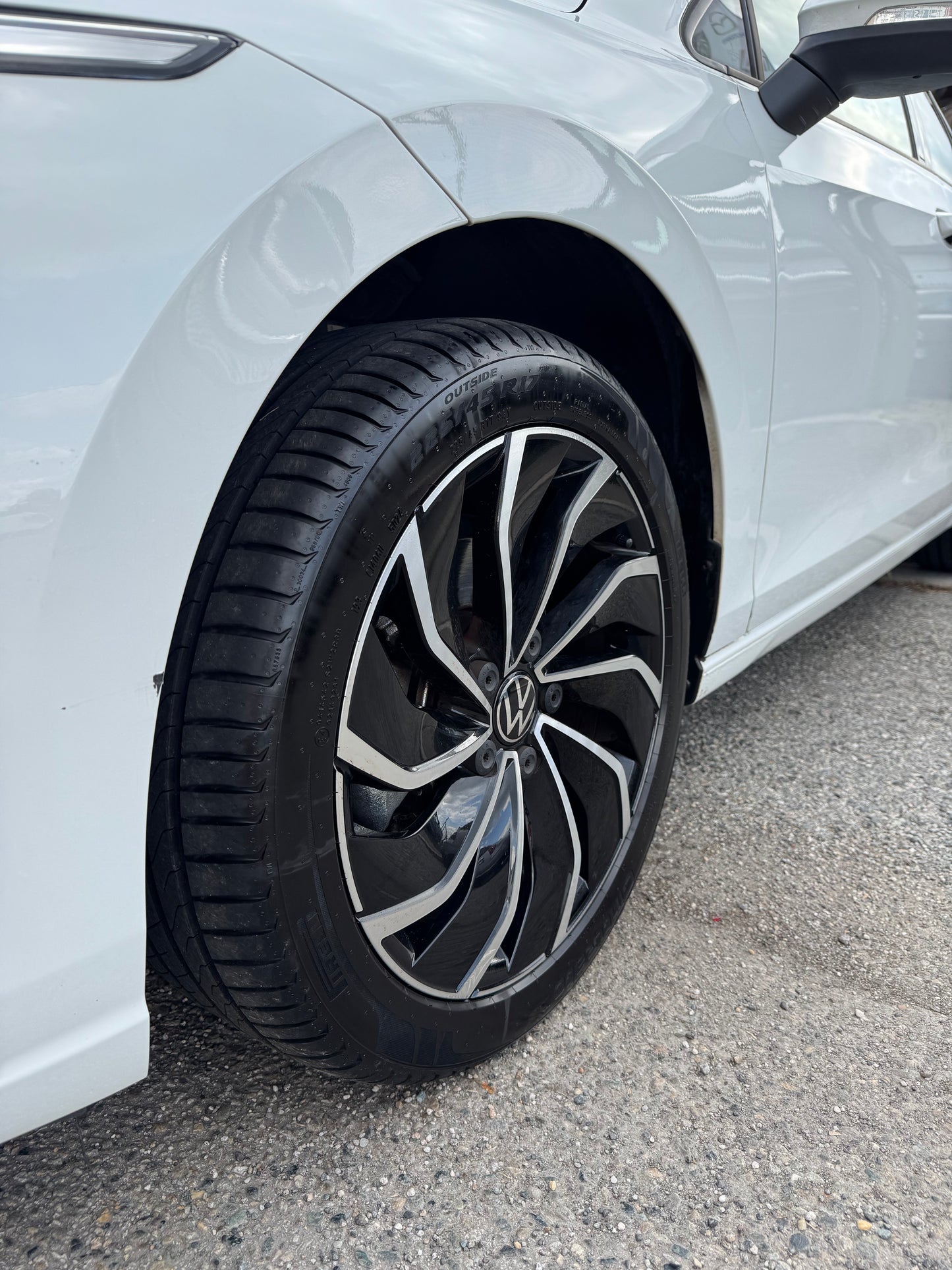 VOLKSWAGEN GOLF 1.5 TSI EVO ACT STYLE – LA COMPATTA PREMIUM, ELEGANTE E TECNOLOGICA!
