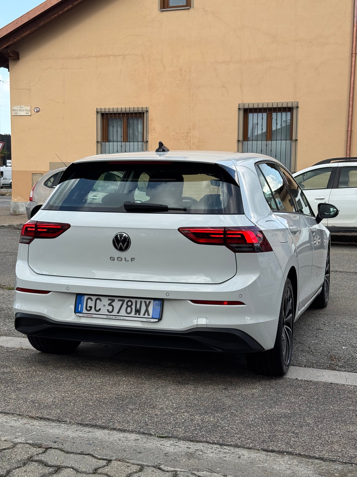 VOLKSWAGEN GOLF 1.5 TSI EVO ACT STYLE – LA COMPATTA PREMIUM, ELEGANTE E TECNOLOGICA!