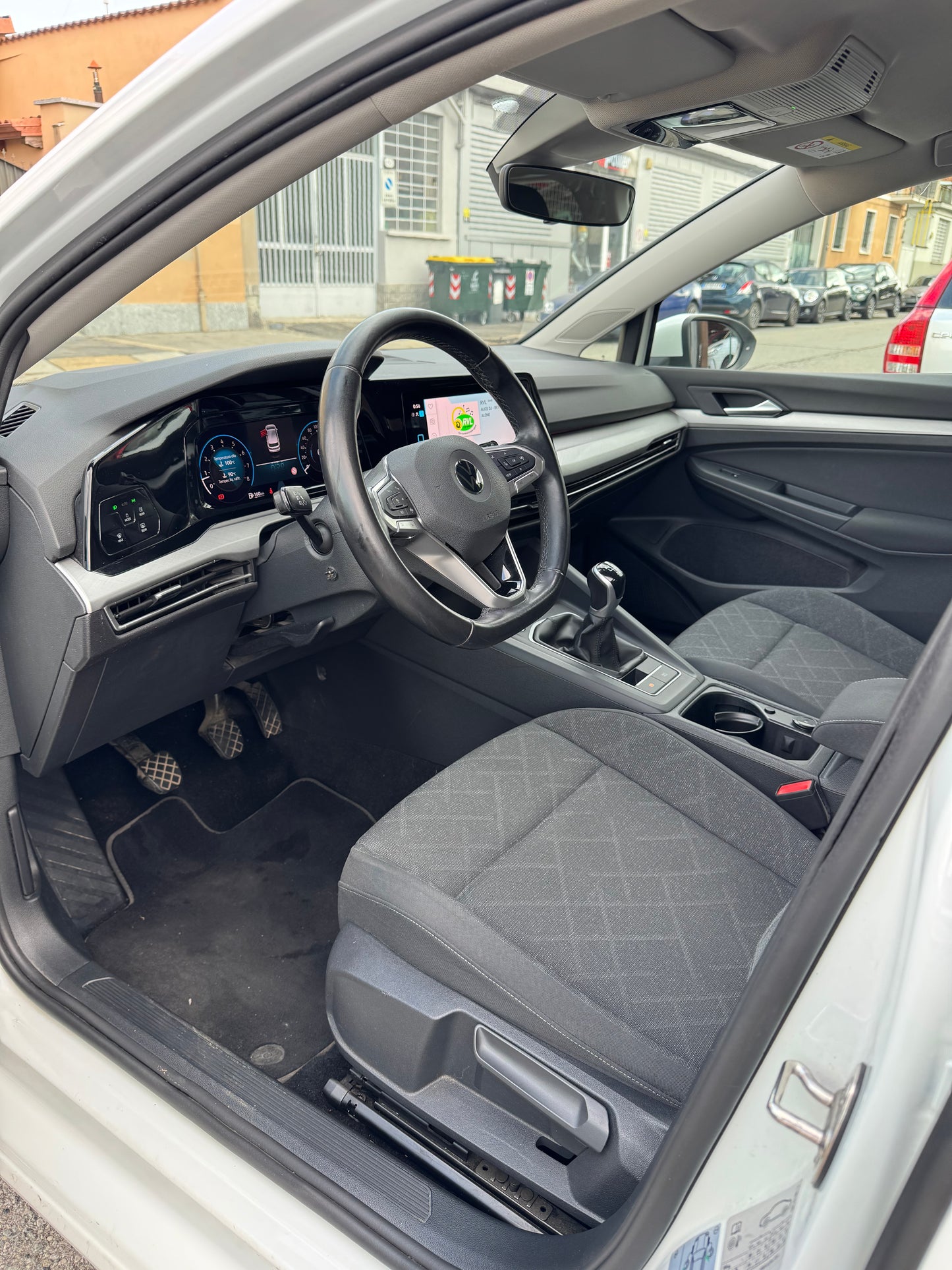 VOLKSWAGEN GOLF 1.5 TSI EVO ACT STYLE – LA COMPATTA PREMIUM, ELEGANTE E TECNOLOGICA!