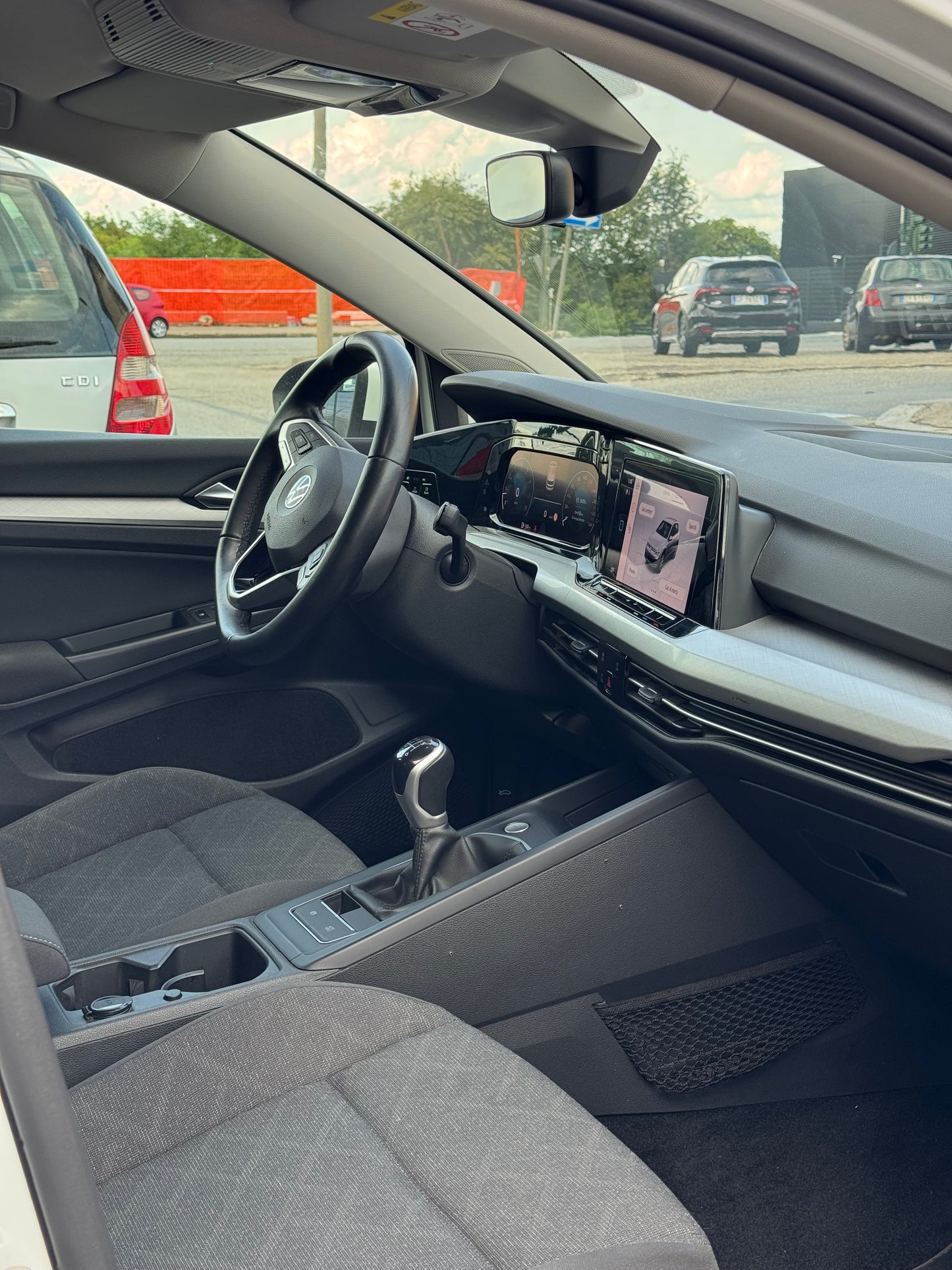 VOLKSWAGEN GOLF 1.5 TSI EVO ACT STYLE – LA COMPATTA PREMIUM, ELEGANTE E TECNOLOGICA!