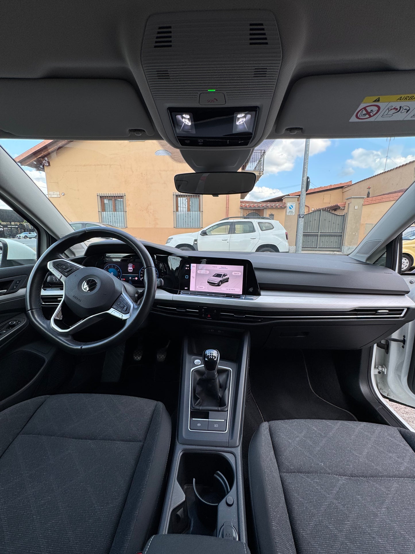 VOLKSWAGEN GOLF 1.5 TSI EVO ACT STYLE – LA COMPATTA PREMIUM, ELEGANTE E TECNOLOGICA!