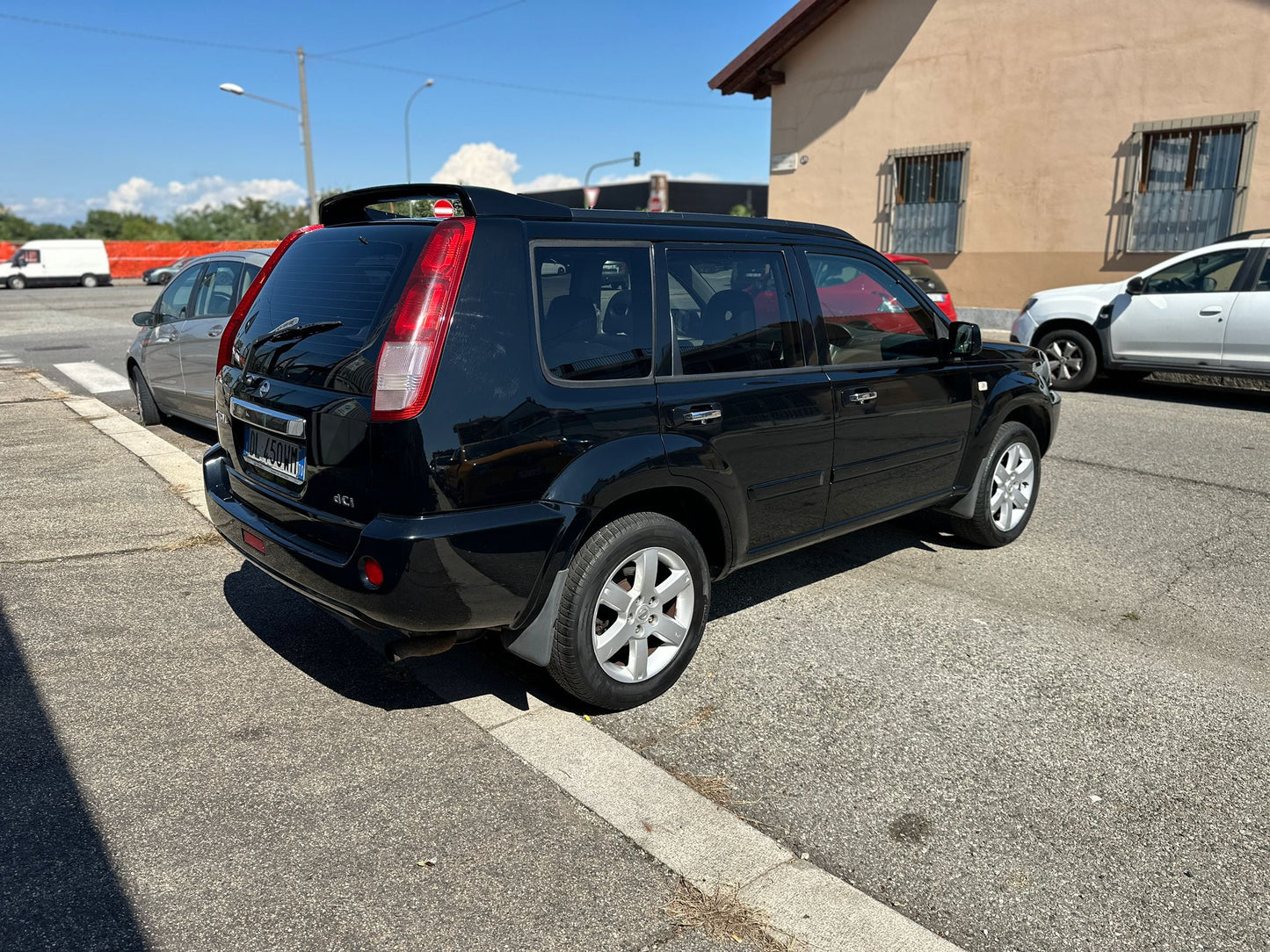 Nissan X-Trail 2.2 dCi Elegance Columbia