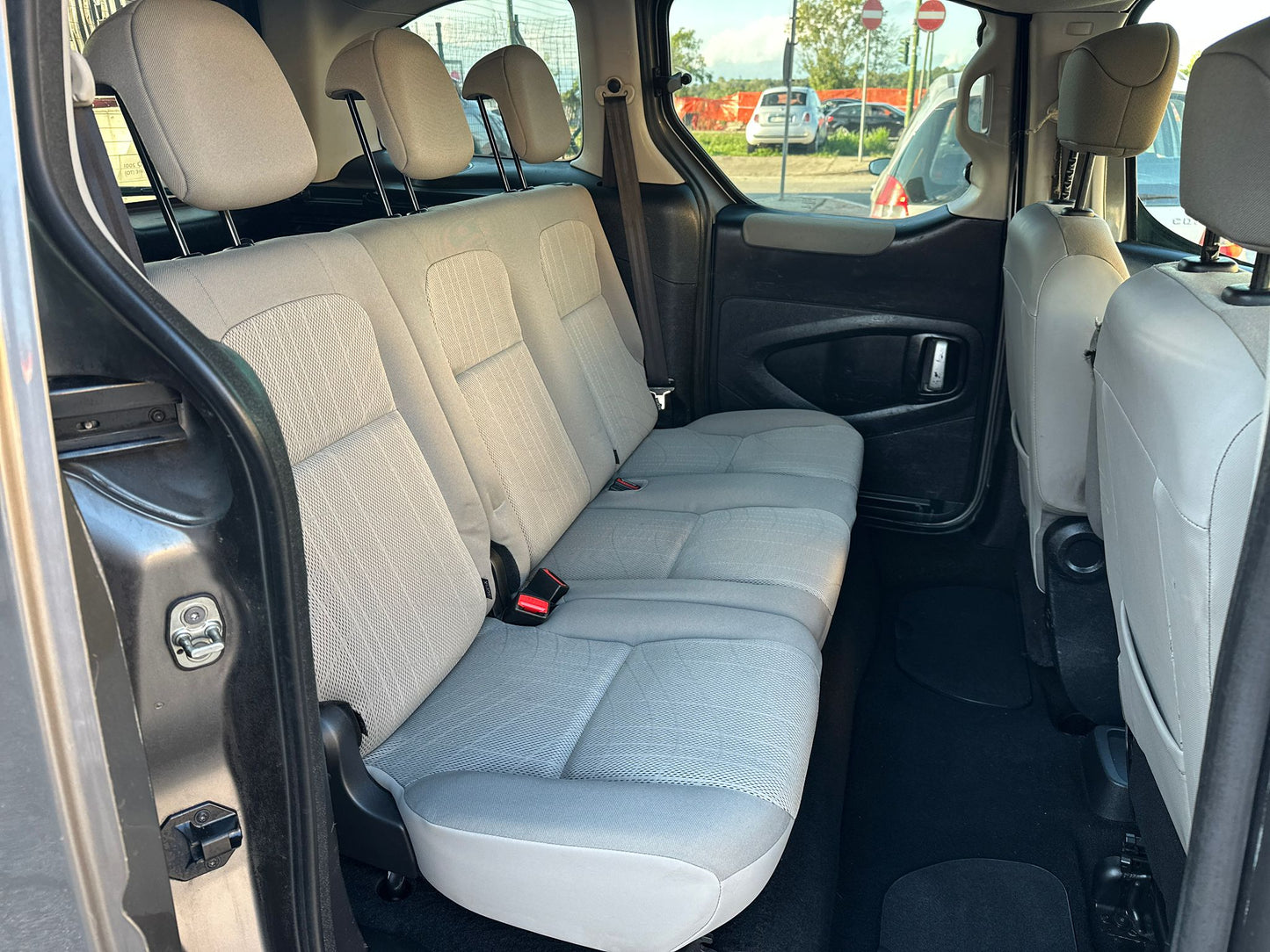Peugeot Partner Tepee 1.6 HDi 90CV