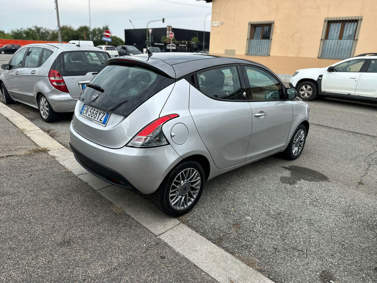 Lancia Ypsilon 1.2 69 CV GPL Ecochic Gold