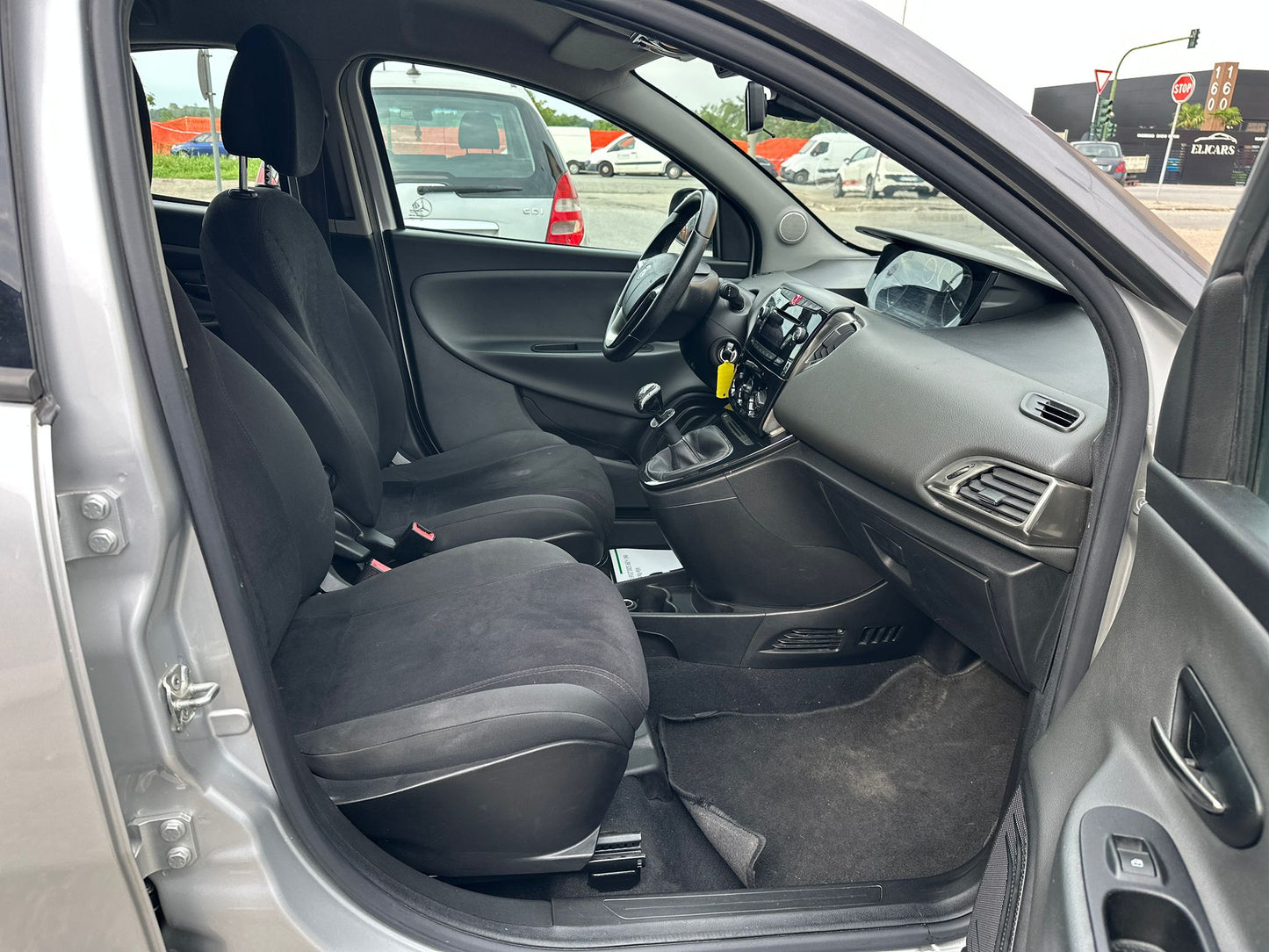 Lancia Ypsilon 1.2 69 CV GPL Ecochic Gold