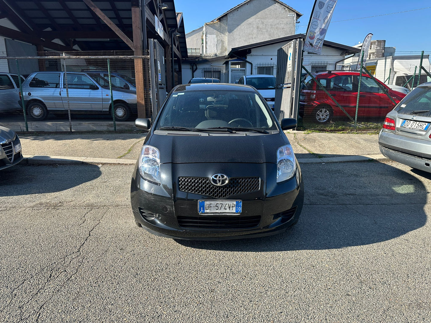 Toyota Yaris 1.0 5P Sol