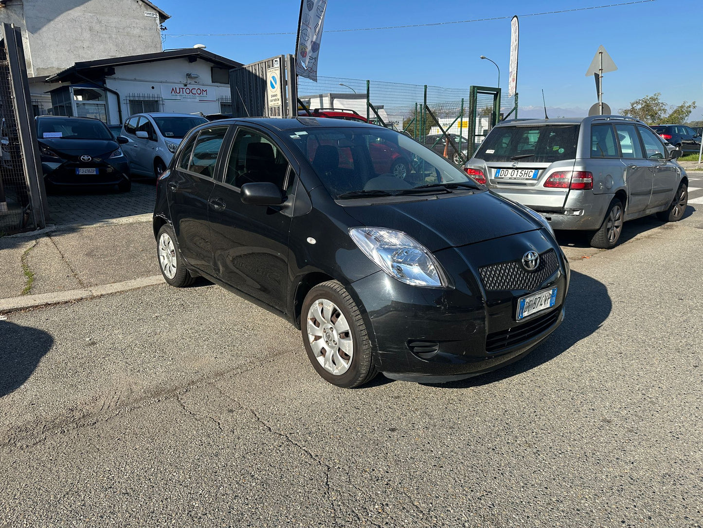 Toyota Yaris 1.0 5P Sol