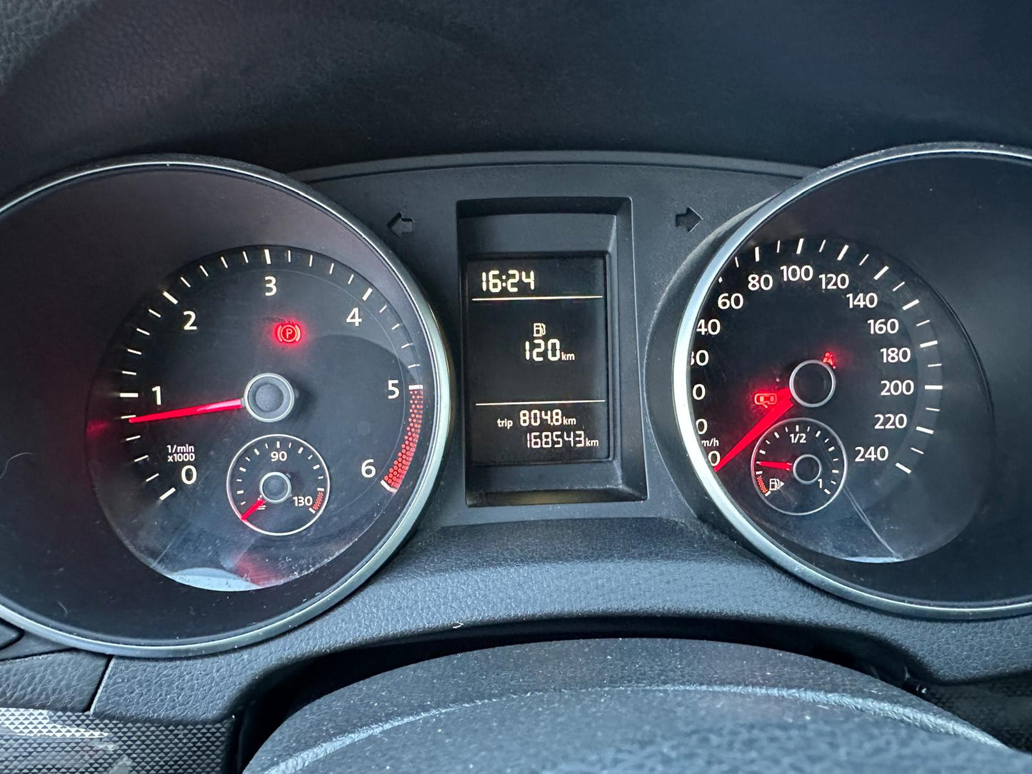 VOLKSWAGEN Golf 1.6 TDI Highline