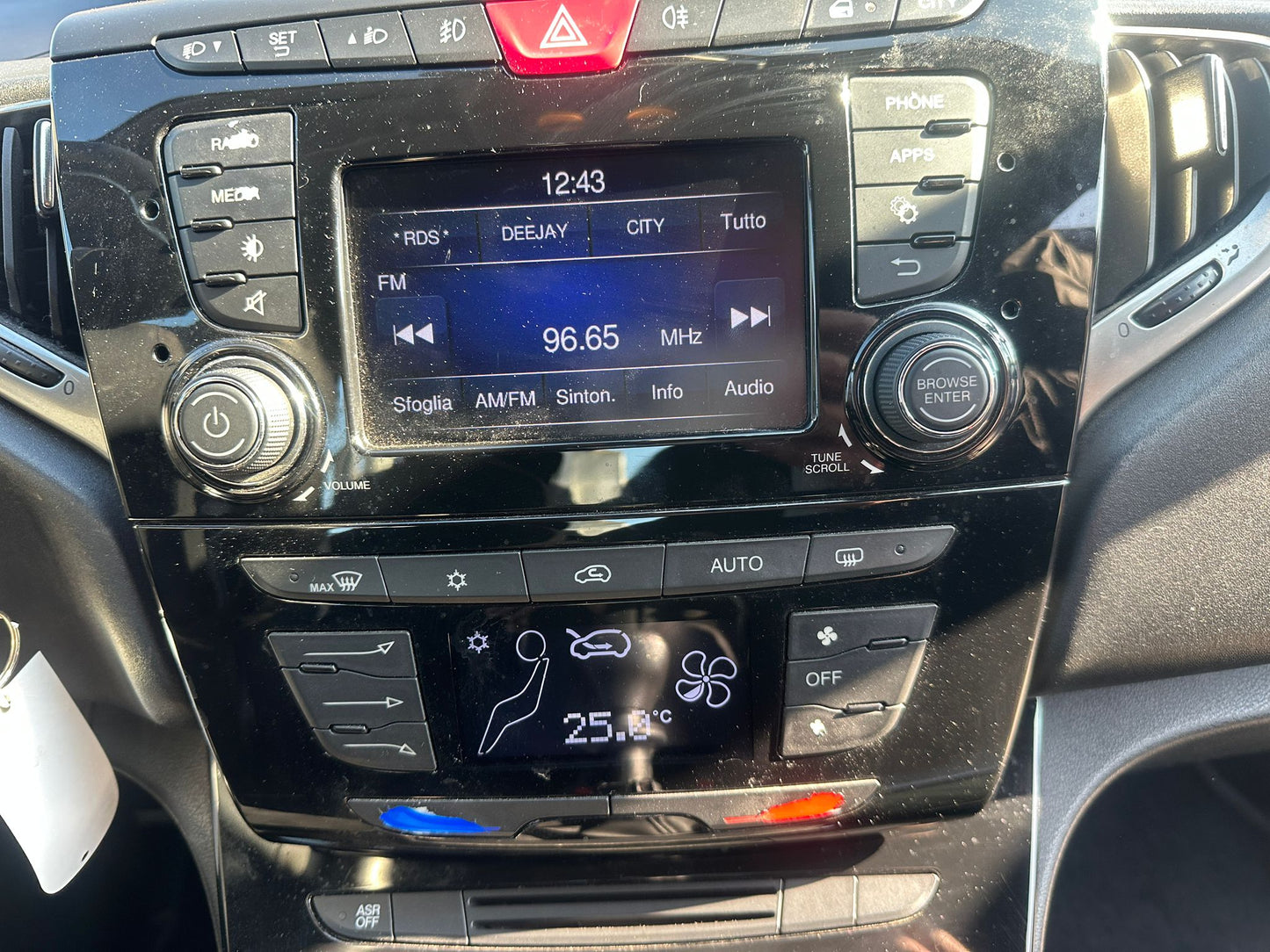 LANCIA YPSILON 1.2 69 CV 5P PLATINUM β CITY CAR ELEGANTE E BEN ACCESSORIATA! π