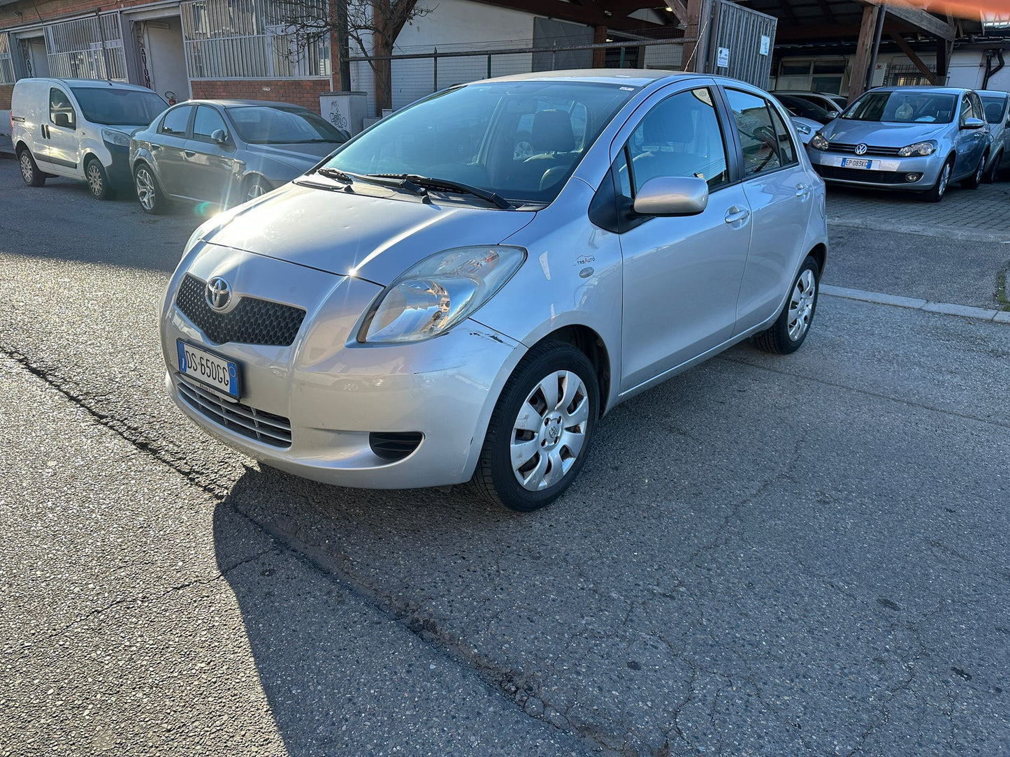TOYOTA Yaris 1.0 5P Sol β Anno 2008