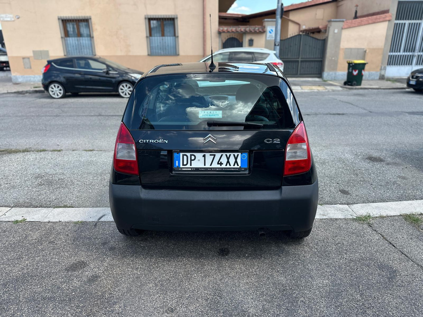 (Torino)🚗 CITROEN C2 1.1 VTR – 2008