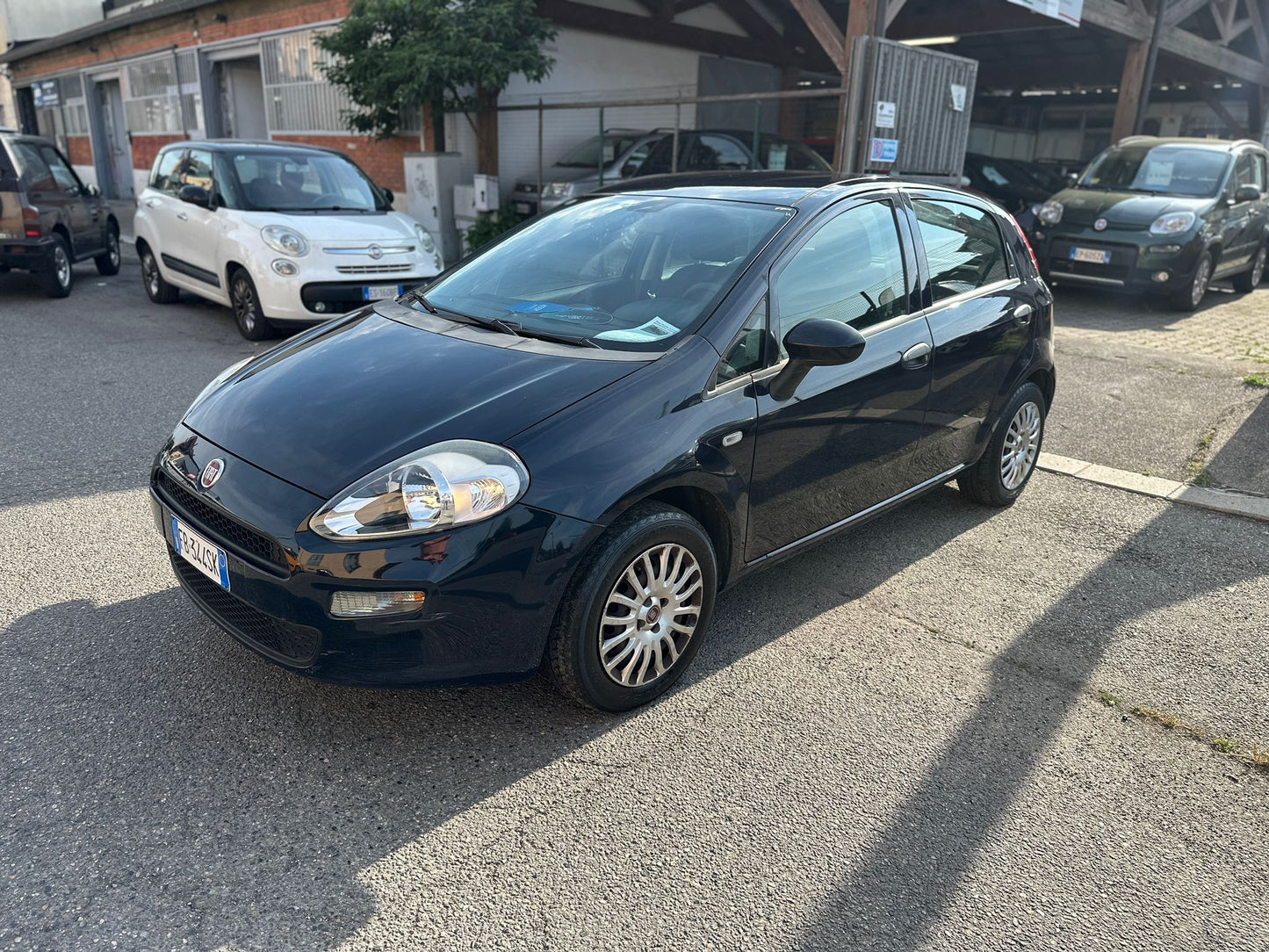 FIAT PUNTO 1.4 8V 5P EASYPOWER LOUNGE – GPL, SPAZIOSA E CONVENIENTE