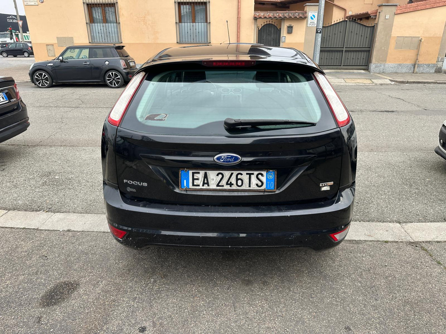 FORD FOCUS 1.6 TDCi 5P Titanium DPF – 2010 🚗
