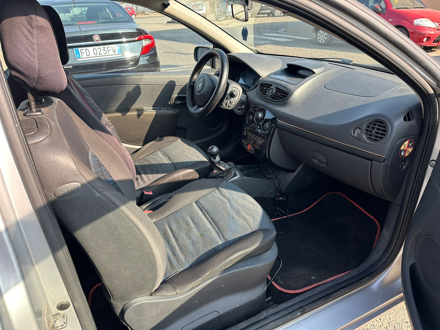 RENAULT CLIO 1.2 16V 3P Le Iene – 2007 🚗