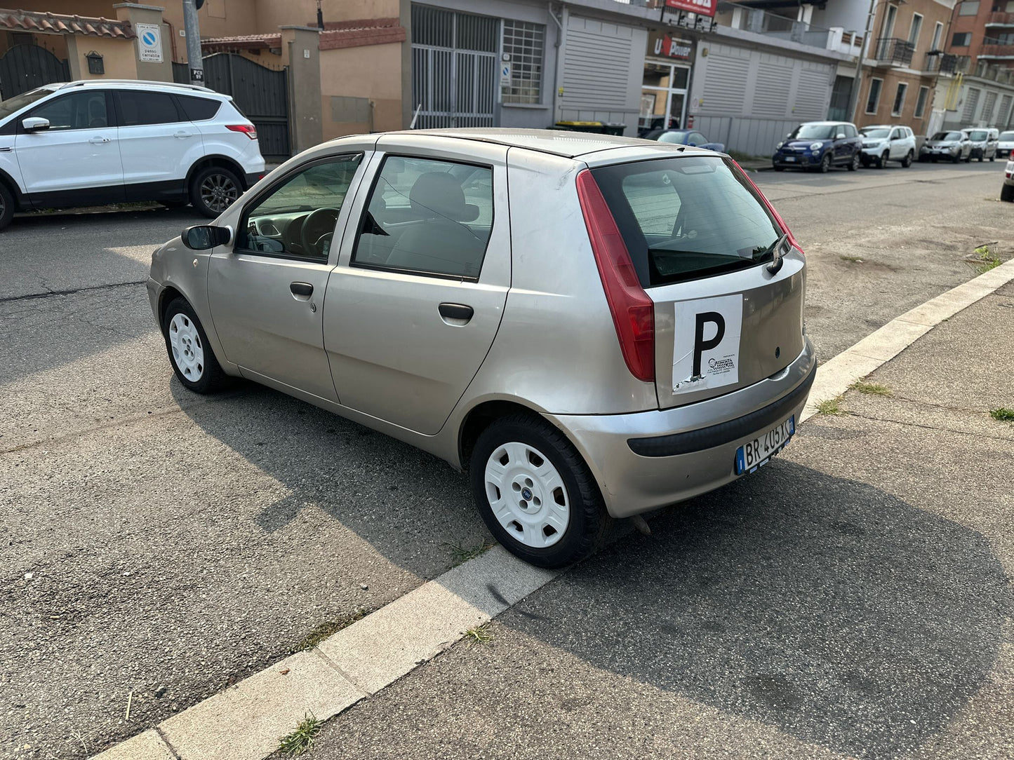 🚗 Fiat Punto 1.2 16V HLX 5 Porte – Gennaio 2001 – €1.990
