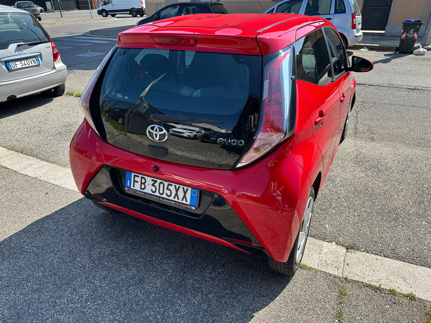 TOYOTA AYGO 1.0 VVT-i 69 CV 5P X-BLACK TSS – ANNO 2015, EURO 6B!