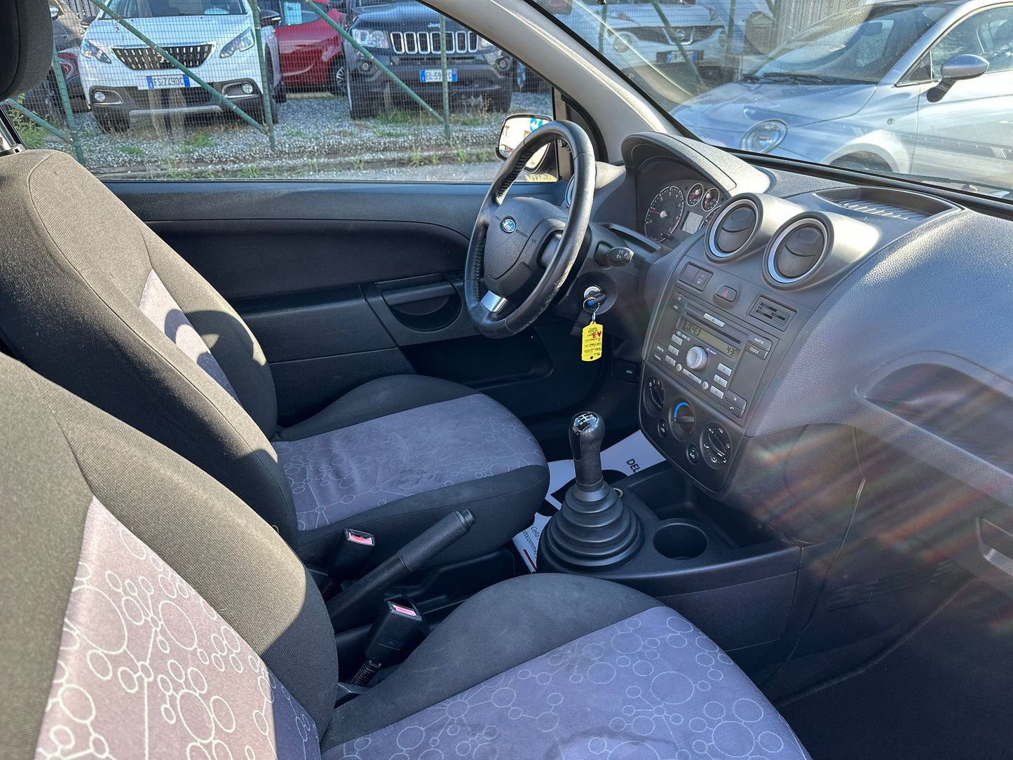 🚗 FORD FIESTA 1.2 16V GHIA 3P (EURO 4)