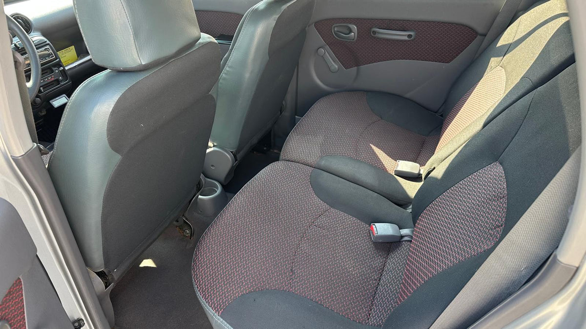 Hyundai Atos Prime 1.1 12V Active: sedili e abitacolo posteriori