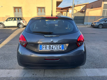 PEUGEOT 208 1.2 PURETECH 82 CV 5P ALLURE