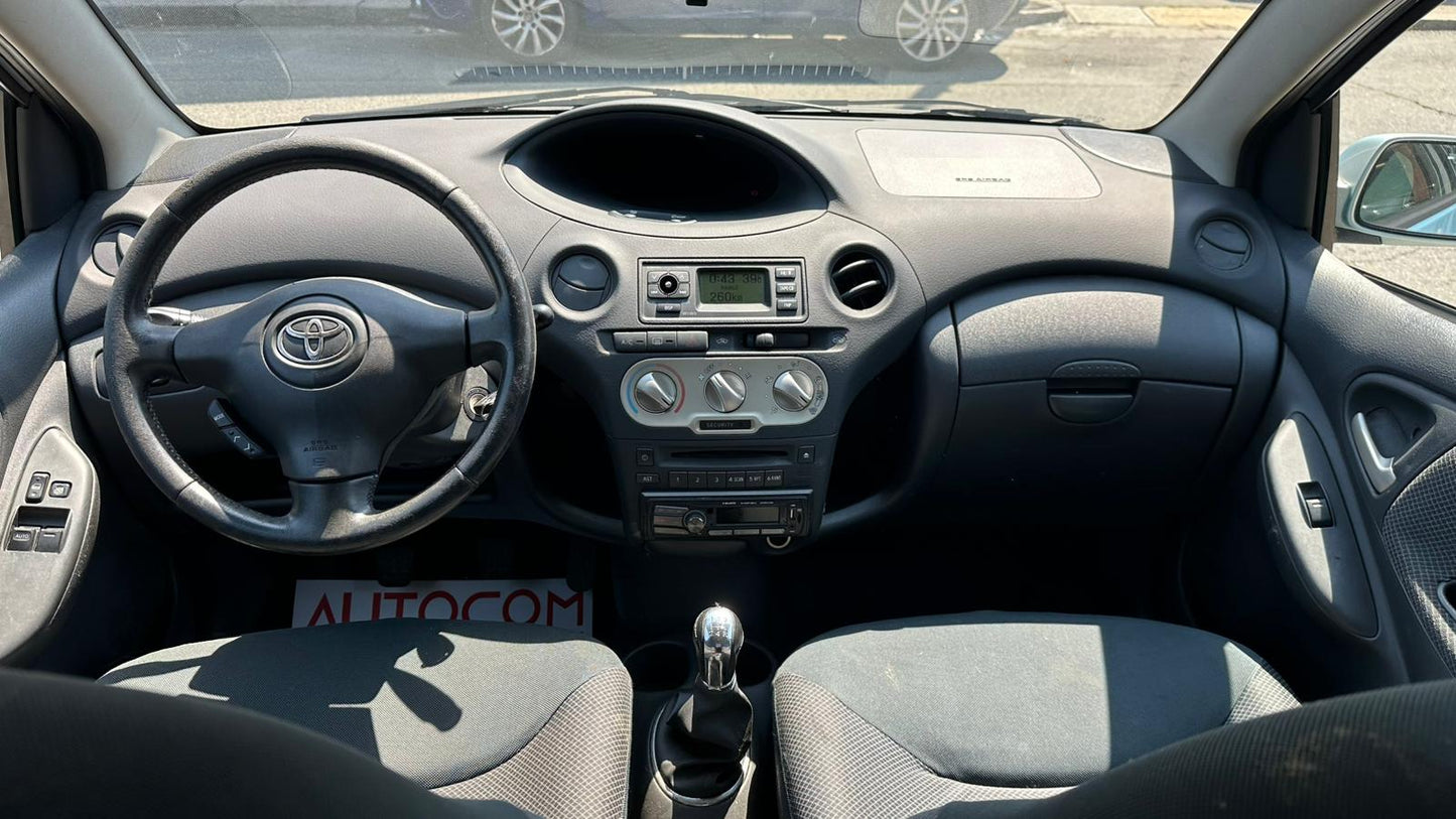 TOYOTA YARIS 1.0i 16V CAT 3P SOL BLUE